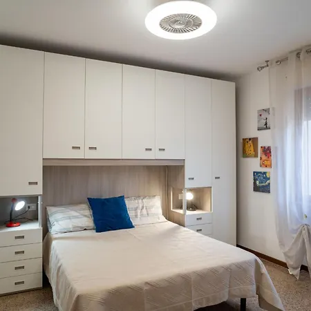 Sea Side By Interhome