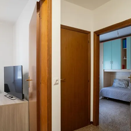 Sea Side By Interhome *