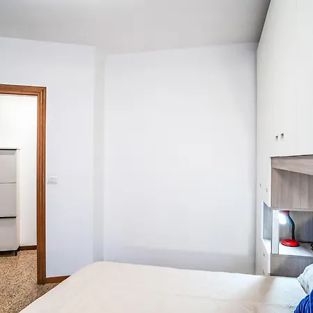 Apartment Sea Side By Interhome Giulianova