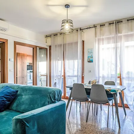 Sea Side By Interhome Apartment Giulianova