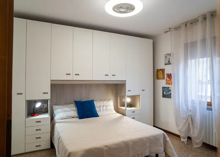 Sea Side By Interhome